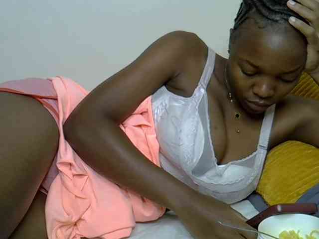 Ebonyj webcam
