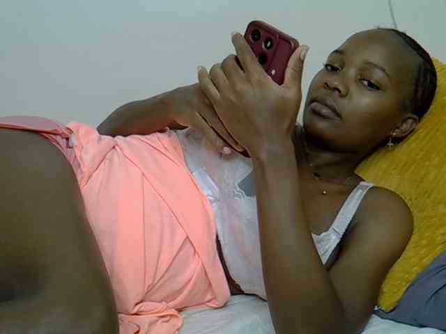 Ebonyj webcam