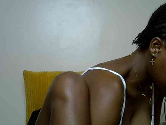 Ebonyj webcam
