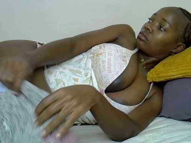 Ebonyj webcam