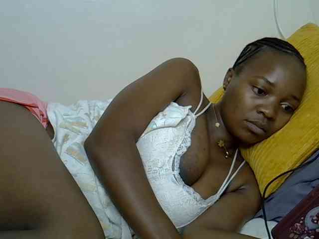 Ebonyj webcam