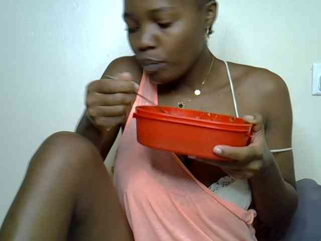 Ebonyj webcam