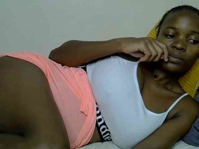 Ebonyj webcam