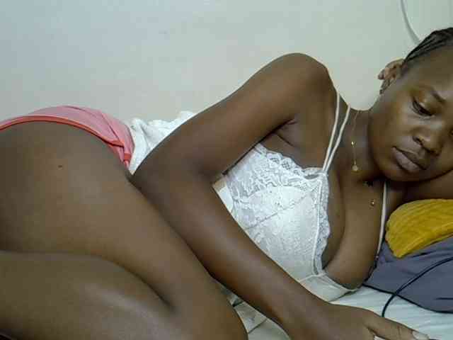 Ebonyj webcam