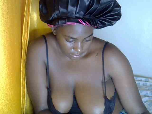 Ebonyj webcam