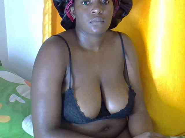 Ebonyj webcam