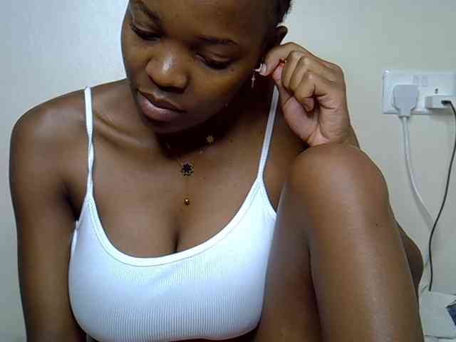 Ebonyj webcam