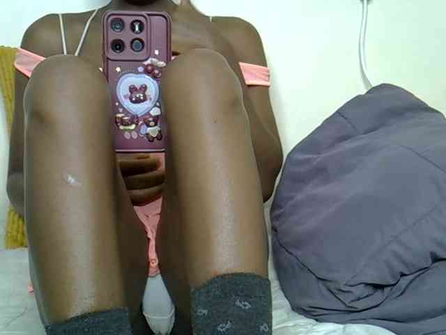 Ebonyj webcam