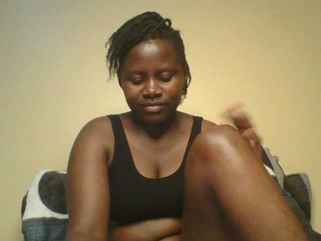 Loviett52 live cam on BongaCams