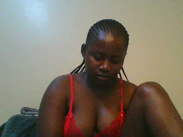 Loviett52 live cam on BongaCams