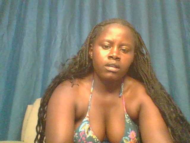 Loviett52 live cam on BongaCams