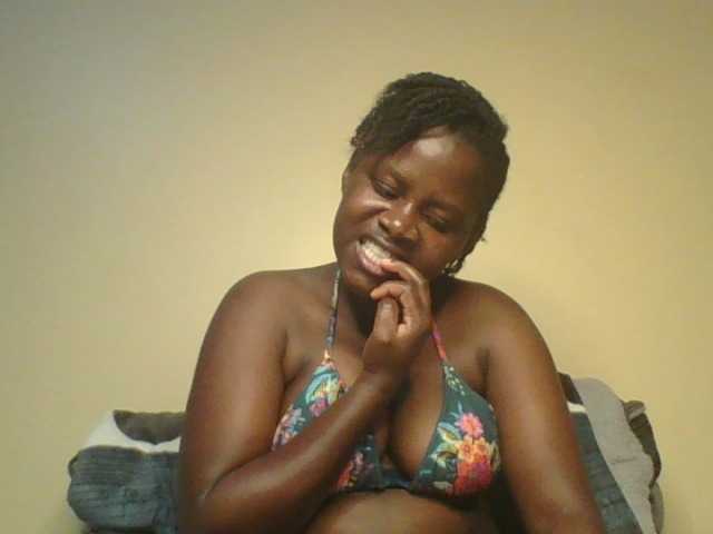 Loviett52 live cam preview