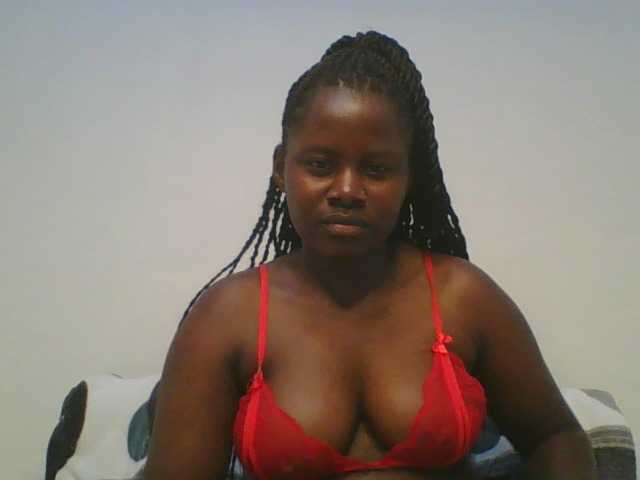 Loviett52 live cam on BongaCams