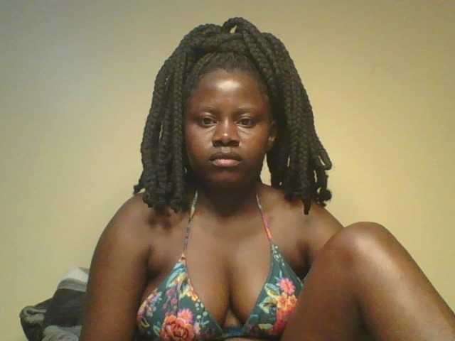 Loviett52 live cam preview