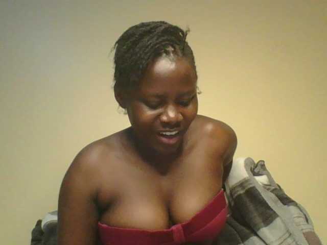 Loviett52 live cam on BongaCams