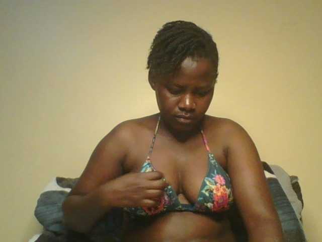 Loviett52 live cam preview