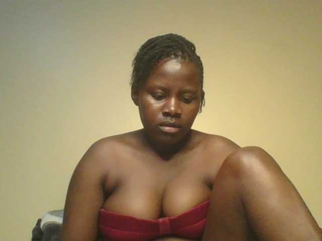 Loviett52 live cam on BongaCams
