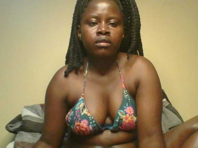 Loviett52 live cam preview
