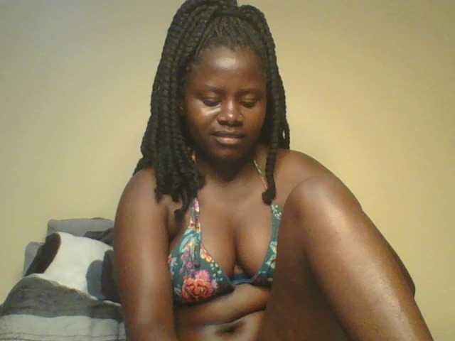 Loviett52 live cam preview