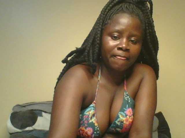 Loviett52 live cam preview