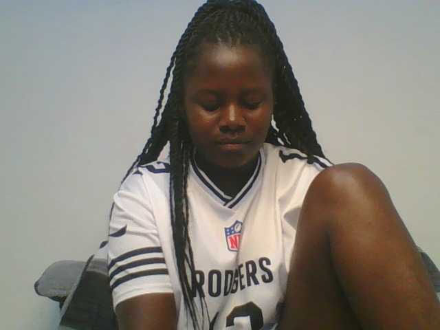 Loviett52 live cam on BongaCams