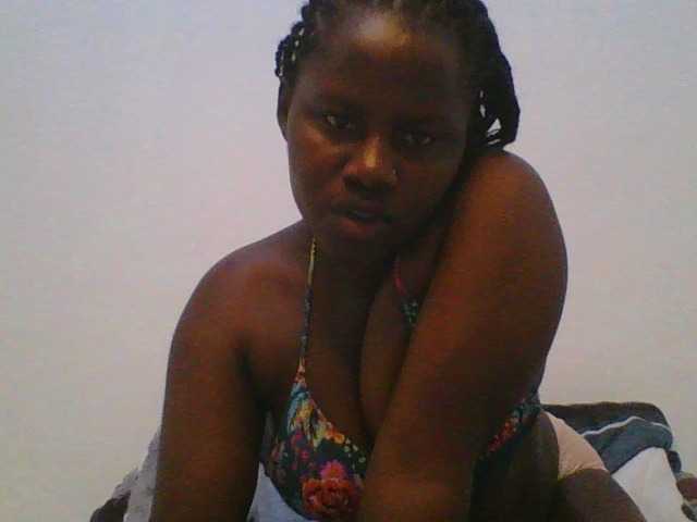 Loviett52 live cam on BongaCams