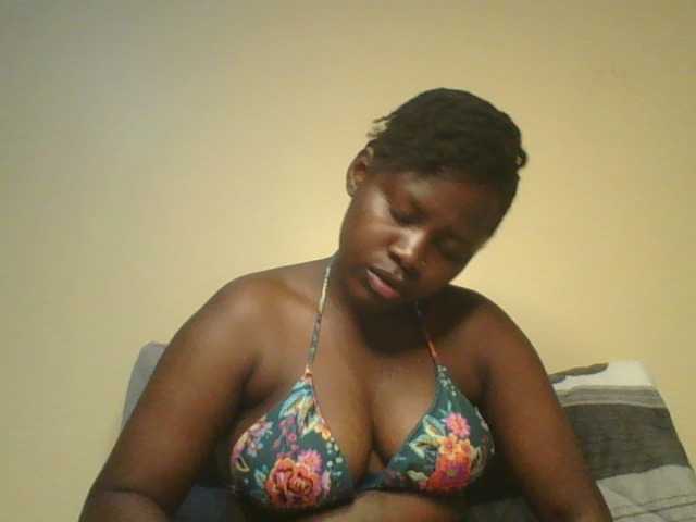 Loviett52 live cam preview