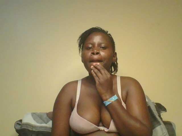 Loviett52 live cam preview