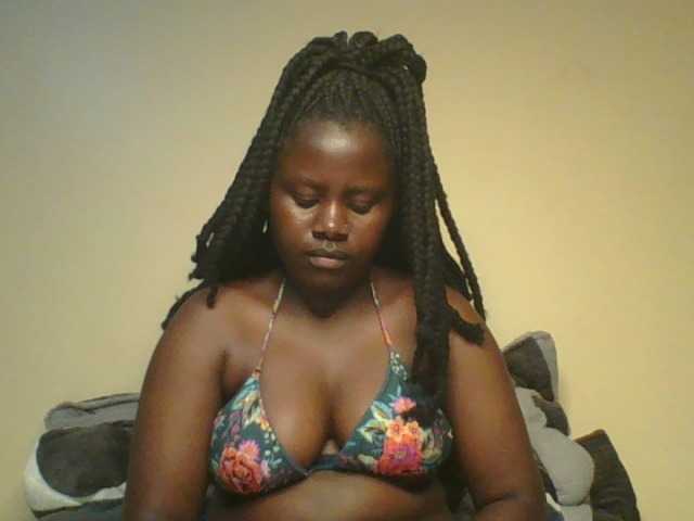 Loviett52 live cam preview