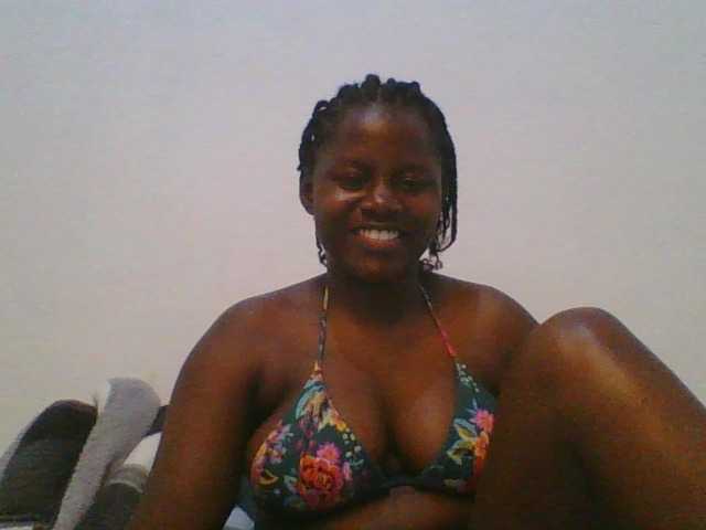 Loviett52 live cam on BongaCams