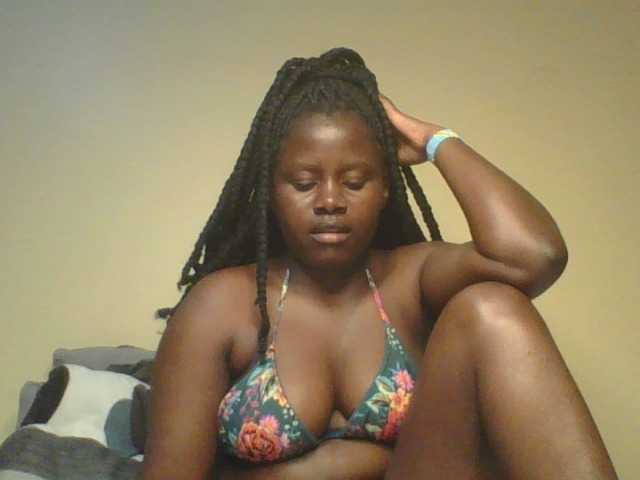 Loviett52 live cam preview