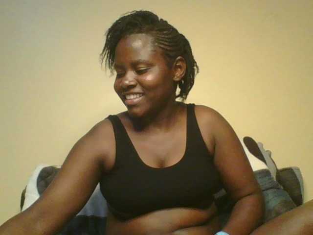 Loviett52 live cam on BongaCams