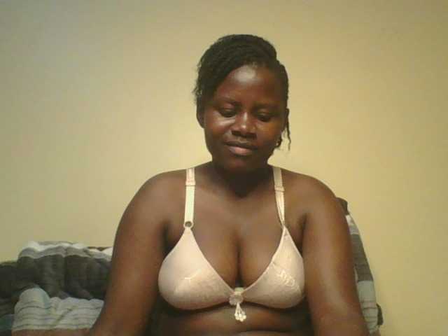 Loviett52 on Bongacams