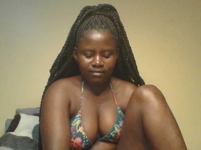 Loviett52 live cam preview