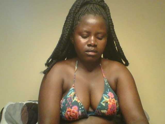 Loviett52 live cam preview