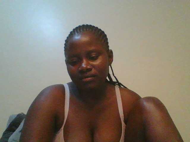 Loviett52 live cam on BongaCams