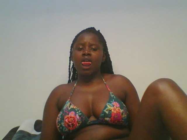 Loviett52 live cam on UnifiedCams