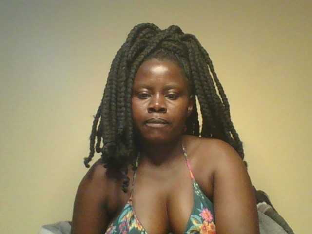 Loviett52 live cam preview