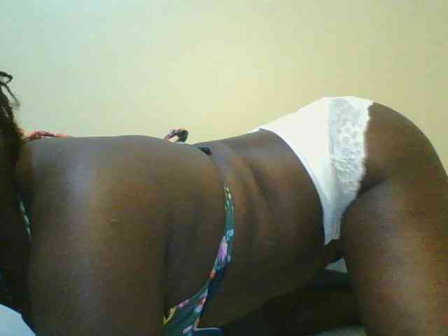 Loviett52 webcam