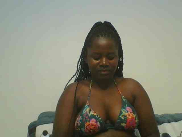 Loviett52 webcam