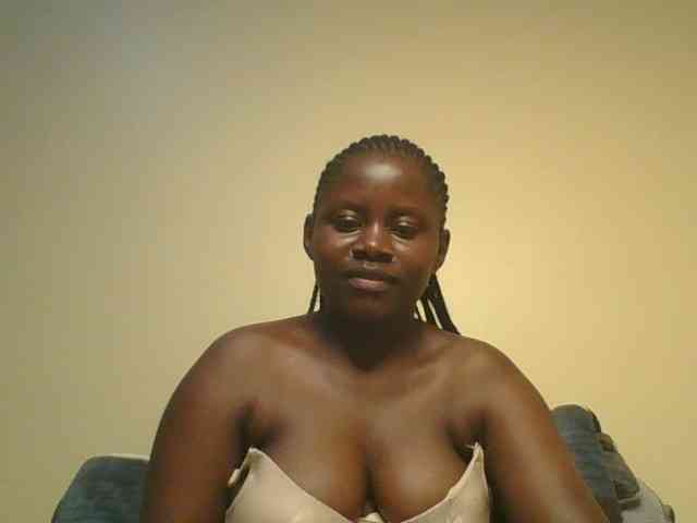 Loviett52 webcam