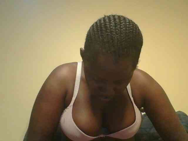 Loviett52 webcam