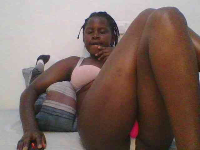 Loviett52 webcam