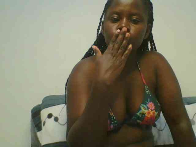 Loviett52 webcam