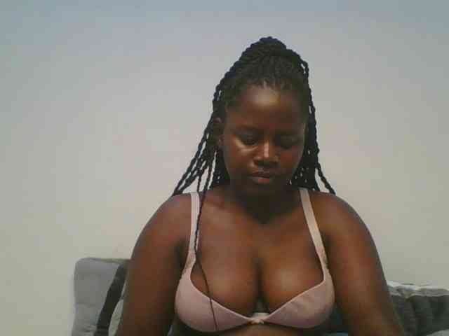 Loviett52 webcam