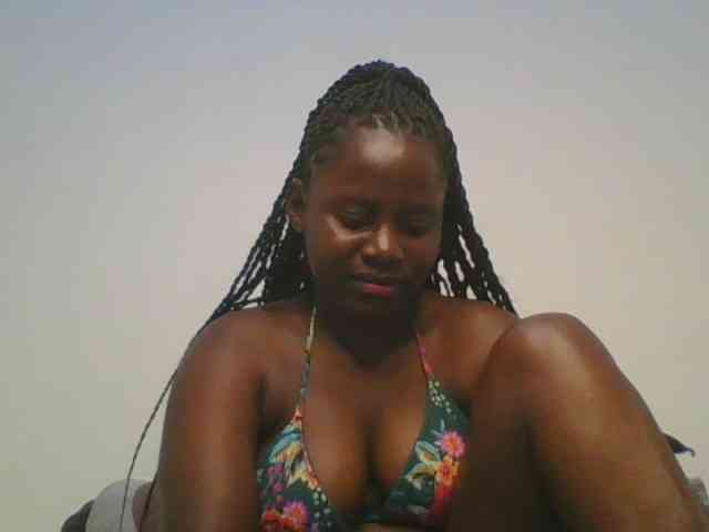 Loviett52 webcam