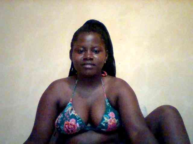 Loviett52 webcam