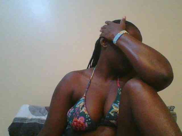 Loviett52 webcam