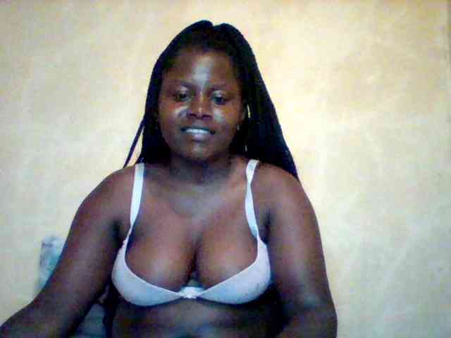 Loviett52 webcam