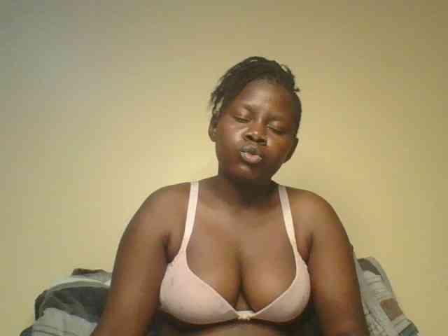 Loviett52 webcam